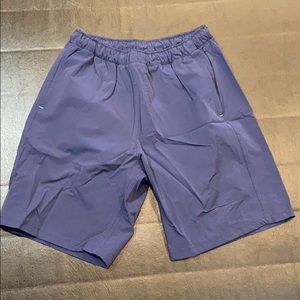 Myles Apparel Everyday short sz M 8”